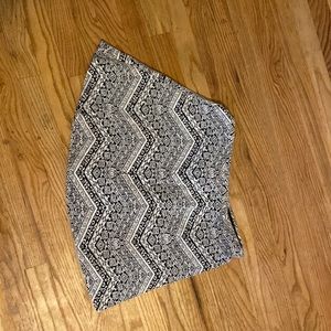 Patterned mini skirt